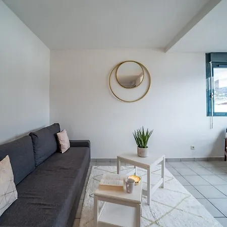 Standing Europole, Garage Privé, Calme, Netflix Apartamento *