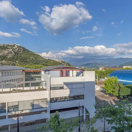 Apartamento Standing Europole, Garage Privé, Calme, Netflix